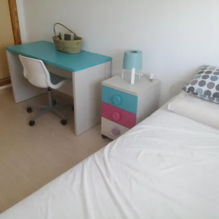 Casa Tranquila En Pleno Centro *