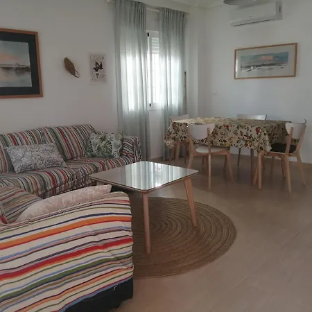 Casa Tranquila En Pleno Centro Pulpí
