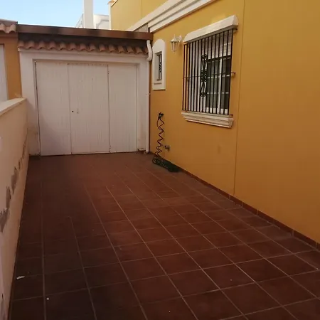 Casa Tranquila En Pleno Centro